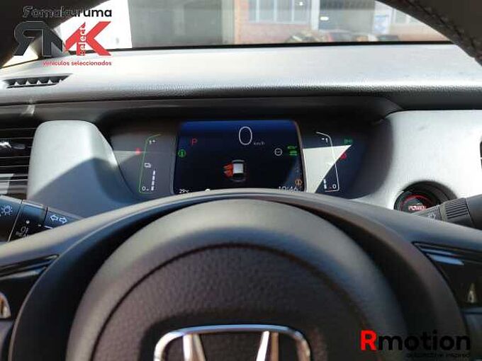 Honda Jazz ADVANCE